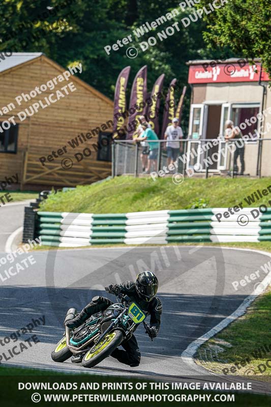 cadwell no limits trackday;cadwell park;cadwell park photographs;cadwell trackday photographs;enduro digital images;event digital images;eventdigitalimages;no limits trackdays;peter wileman photography;racing digital images;trackday digital images;trackday photos
